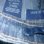 Bill Blass  5 32x25 Distressed Crop Straight Jeans Photo 1