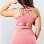 Alphalete Aero Sports Bra Photo 1