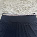 Athleta Skirt Salutation Stash Pocket 16.5” Skort Athletic Black Sz L Photo 12