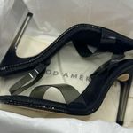 Good American  Black Crystal Crush Lucite Sandal Size 8.5 Black Glitter New Photo 9