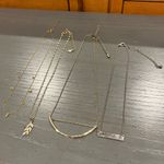 Short Dainty Necklaces Photo 2