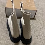 Urban Outfitters Outfitter UO Zola Zip Up Boots Photo 2