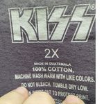 KISS Women's Size 2X NEW Purple Graphic Distressed Short Sleeve Band T Photo 3