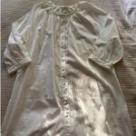 Divided White Buttoned Blouse Dress Photo 0