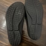 OOFOS OOlala Luxe Pink Black Womens Recovery Flip Flops Thong Sandals size W8 Photo 8