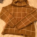 Forever 21 grid sweater Photo 0