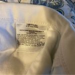 Old Navy White Boyfriend Skinny Mid-Rise Distressed Jeans Size 8 Photo 2