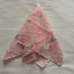 Pink scalloped edge floral bird print bandana 0492 Photo 0