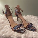 BP  Women’s 3 1/2 Heals Multi Color Shoes Size 9 1/2 Photo 1