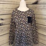 LA Hearts Floral Sweatshirt Photo 0