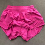 Lululemon L Hotty Hot Low-Rise Short 2.5" Sonic Pink 0 Photo 5