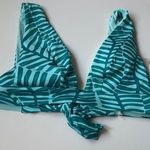 Vitamin A Women's Bikini Swim Top Size Large Photo 0