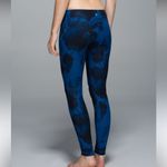 Lululemon ORIGINAL WUNDER UNDER LUXTREME  BLACK & BLUE JUMBO INKY FLORAL Photo 1