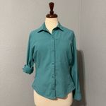 REÍ Women Turquoise Hiking Long Sleeves Collared Button Photo 7