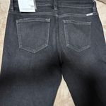 KanCan USA Flares Photo 2