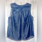 J. Jill Denim Indigo Chambray Embroidered‎ Sleeveless Blouse 100% Lyocell Boho M Blue Size M Photo 4