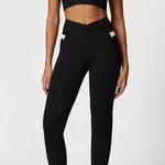 Berlook Activewear Black Contrast X Cross Sports Bra Photo 5