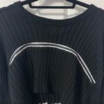 LF  cropped sweater  Photo 2
