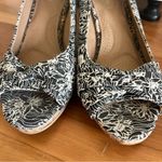 dexflex comfort  Womens Black White Floral Canvas Peep Toe Cork Wedges Size 7 W Photo 6