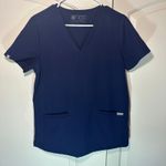 FIGS  Scrub Top Womens Small Navy Blue Casma Three-Pocket Technical Collection Photo 1
