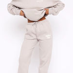 White Fox Boutique  Offstage Sweatpants Photo 0