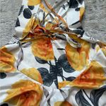 Chic Me  Floral Sleeveless V-neck Romper White & Yellow Size L Photo 11