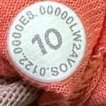 Lululemon  Sports Bra Light/ Med Energy Bra Yoga Workout Activewear Size 10 Coral Photo 4