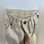 Levi's NWT Levi’s Premium 80’s Mom Jeans Beige Tan Size 25x30 High Rise Tapered Relaxed Photo 6