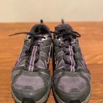 Nike Women’s Purple and Grey Hiking Shoes SZ9.5 Photo 1