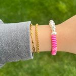 Bright Pink Handmade Pearl Bracelet Photo 0