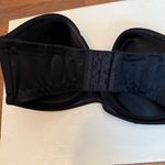 Wacoal  Classic Black Strapless Bra Photo 3