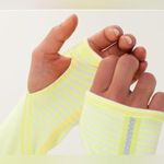 Lululemon Ice Queen Long Sleeve Slop Stripe Clairty Yellow Size 2 Photo 2