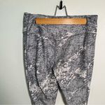 Nike  Dri-Fit Leggings Light Gray Geometric M Photo 5