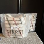 NWT Mersi Vegan Leather Kara Bucket Bag, White Photo 6
