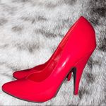 Lovers lane sexy and gorgeous red patten leather heels ! Nwot Size 6 Photo 4