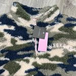 Grayson Threads  Juniors' Camo Print Weekend Sherpa Sweatshirt - XL - NWT Photo 4