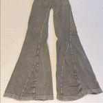Free People NEW! $98 Movement XS/S GOOD KARMA Flare Leggings Pants Mushroom Gray Photo 10