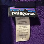 Patagonia  Women’s Purple Plush Zip Up Fleece Vest Size Small Photo 5