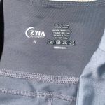 Zyia Woman’s size small grey  active leggings Photo 1