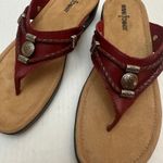 Minnetonka Red Leather Sandals Womens 9W Silverthorne Thong Sandals Flip Flops Photo 8