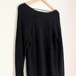 Gap NWT Women's Long Sleeve V Neck Knit Sweater Black Size Medium Photo 3