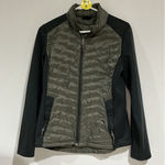 32 Degrees Heat Woman’s 32 Degree Heat Small Green Black Puffy Front Zip Up Active Jacket Photo 0