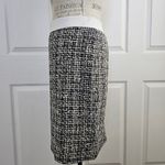Tesori Black White Gray Tweed Pencil Skirt with white leather band Size 4 Photo 2