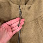 Lululemon  Scuba Photo 1