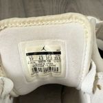 Nike Jordan 1 Mid Photo 4