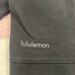 Lululemon  Crewneck Photo 2