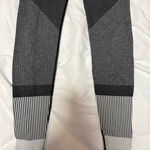 Gap Women’s  GAPFit Gray Black Leggings Size Medium Never Worn Photo 1