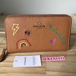 Coach Wallet Photo 0