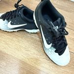 Nike Women's Size 9.5 Fastflex Baseball / Soccer Cleat Photo 4
