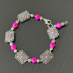 Handmade NEW Super Cute Beaded & Link Bracelet Silver Tone Hot Pink & Pink Enamel Photo 0
